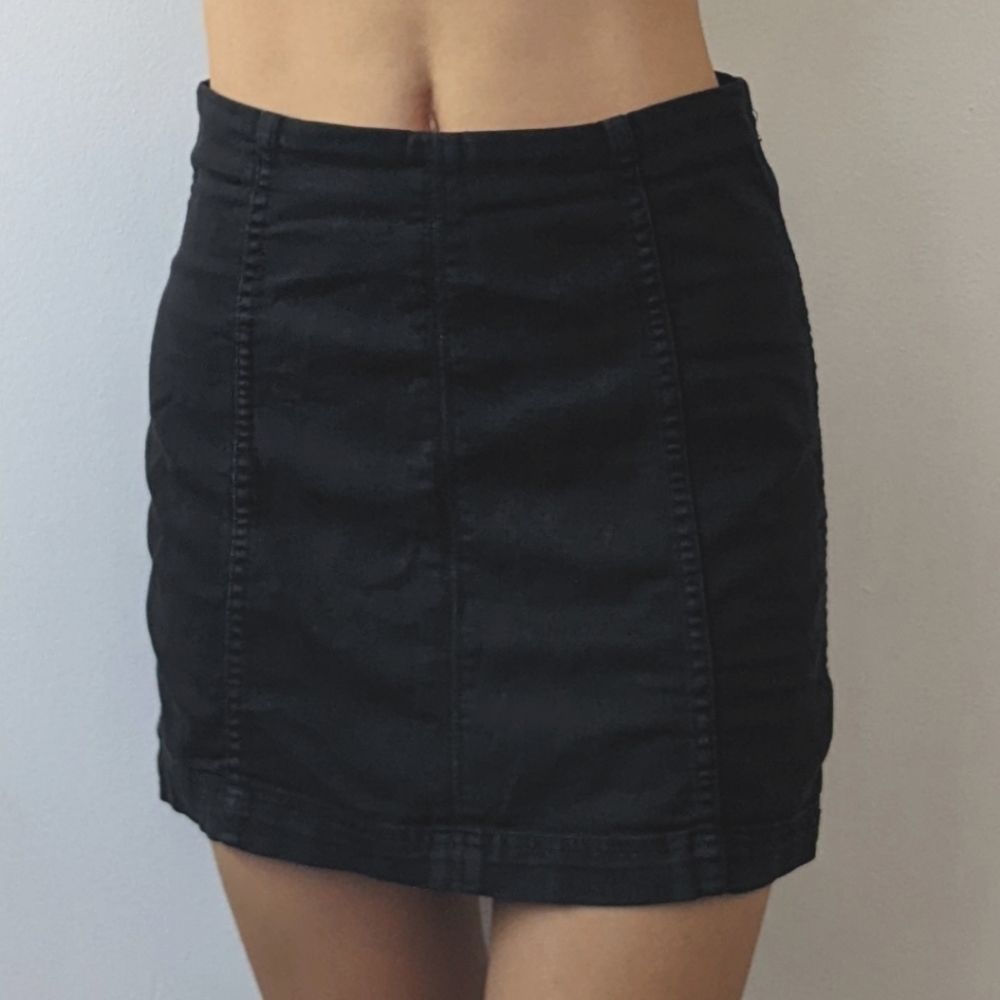 Free People denim mini skirt YKK zipper stretchy